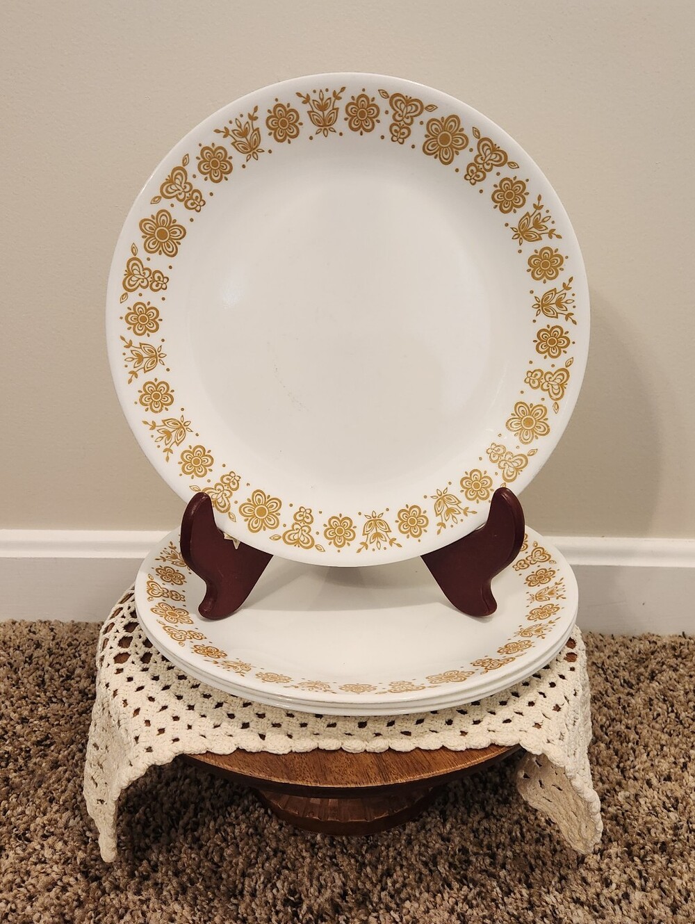 SET OF FOUR Corelle "Butterfly Gold" 10.25" Dinner Plates